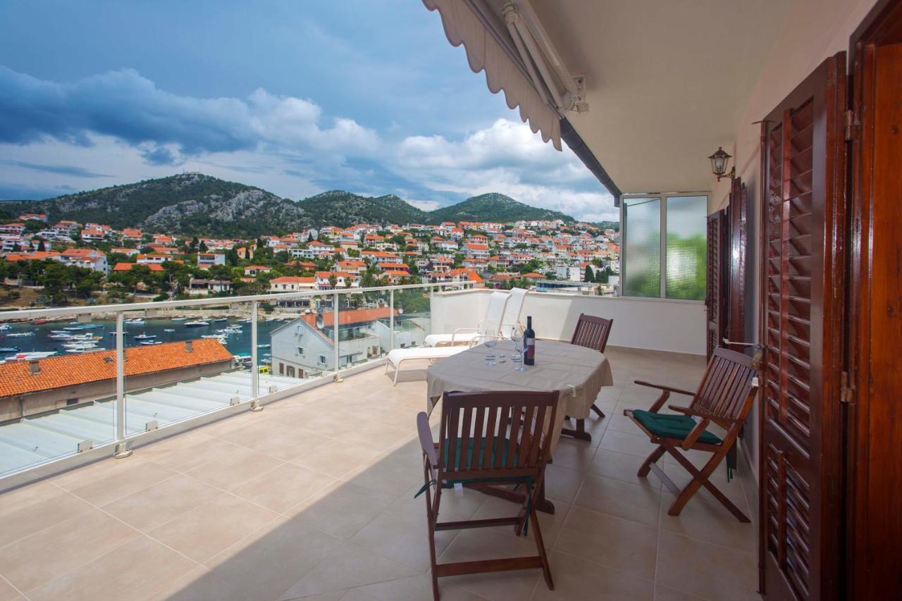 Seaview - Zf Hvar Guest house *