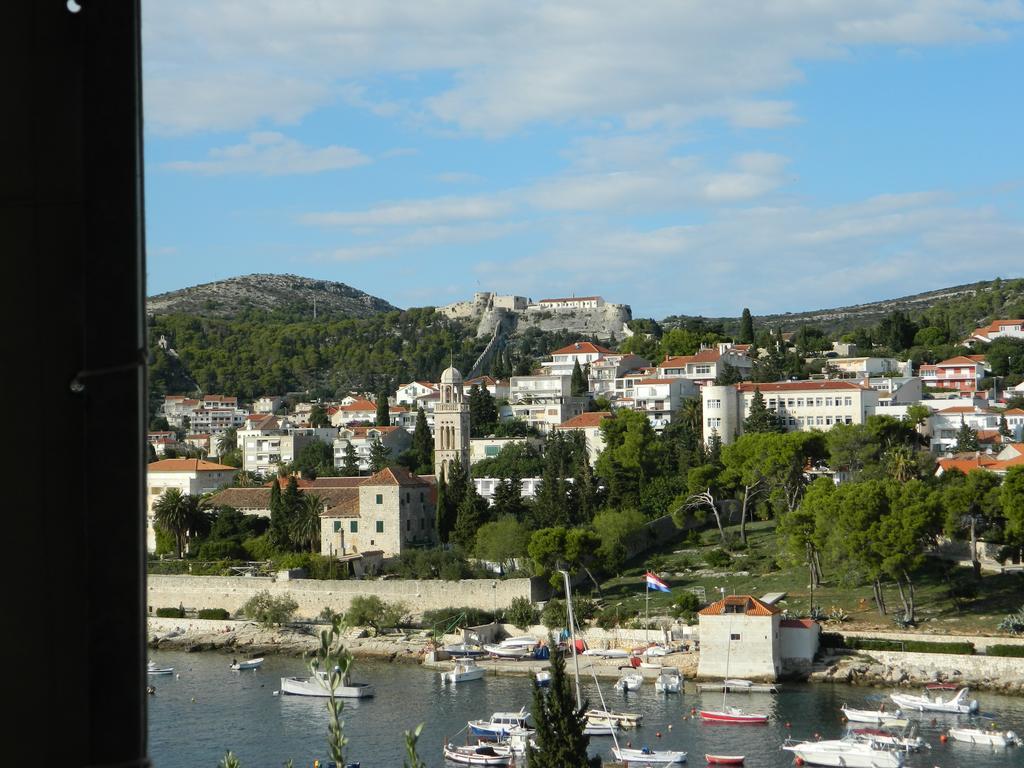 Seaview - Zf Hvar Guest house *