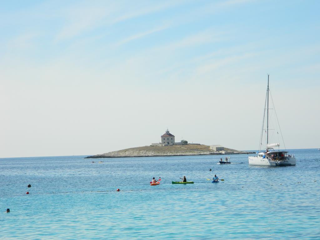 Hiša za goste Seaview - Zf Hvar *